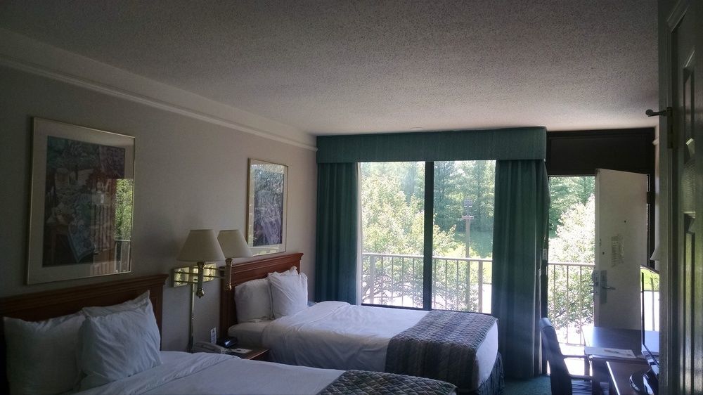 Extended Stay America Suites - Бристоль Экстерьер фото